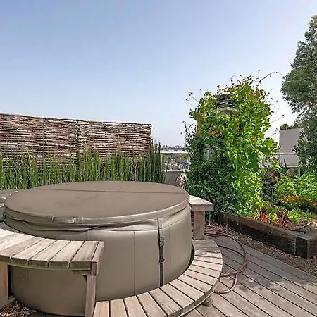 Luxury Home/rooftop - Montmartre Hotel 3*